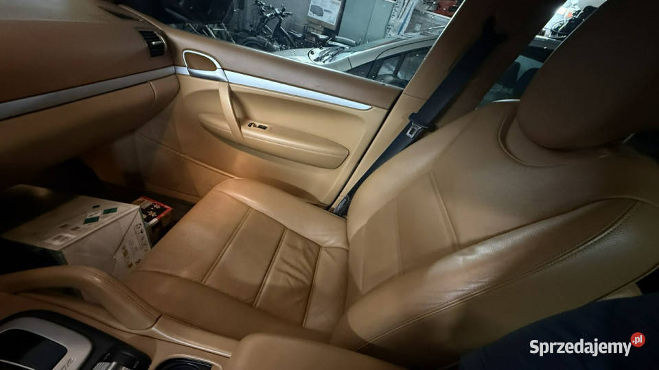Porsche Cayenne 30tdi quattro doinwestowany lakier metallic Gdańsk