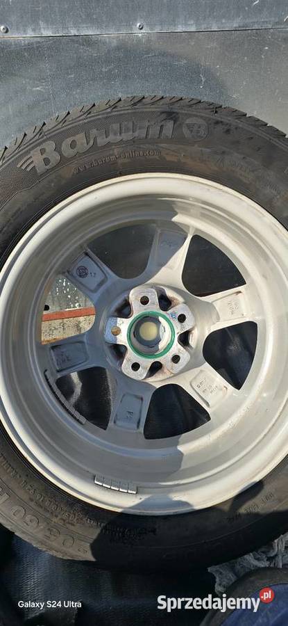 Koła 16 z oponami letnimi 20560 R16 śląskie