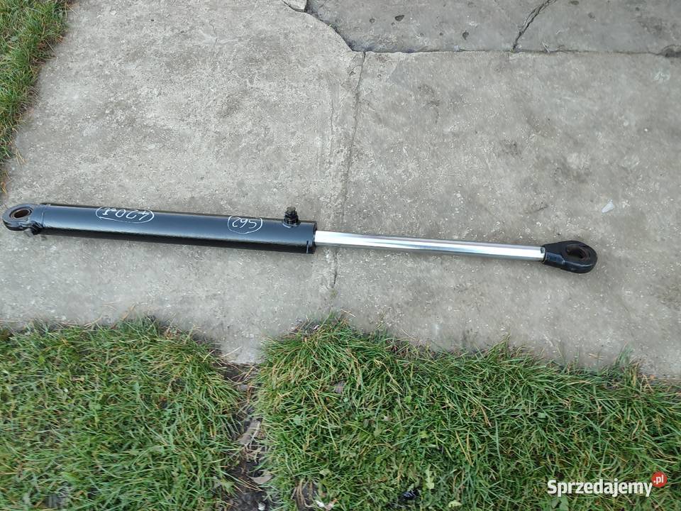 Siłownik hydrauliczny dwustronny skok 62 do Sędziszów