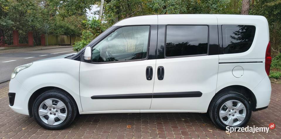 Opel Combo 16 CTDI 5 Osobowy Serwisowany w Aso z immobilizer Warszawa