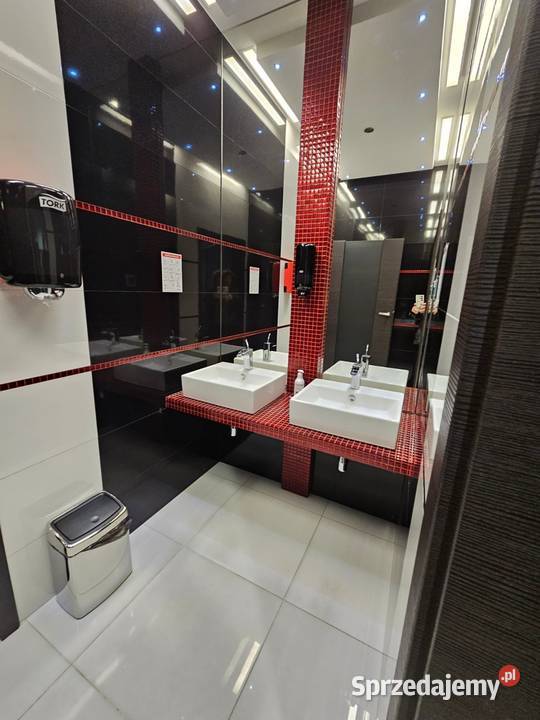 Nowoczesny obiekt handlowousługowy centrum Koszalin