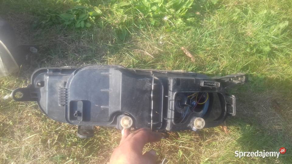 Lampa przednia prawa lewa reflektor prawy lewy małopolskie sprzedam