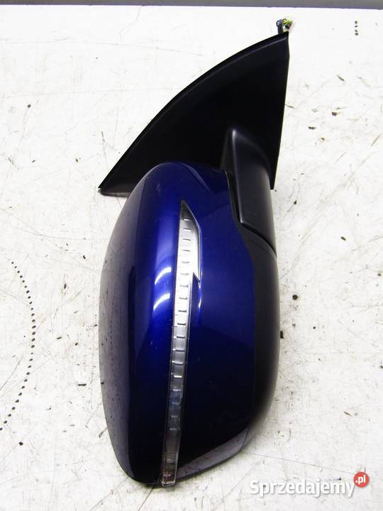 LUSTERKO PRAWE 9 PIN RBN G NISSAN QASHQAI J11
