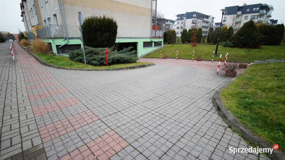 Sprzedaż miejsce postojowe garaż podziem1120m2 Opole