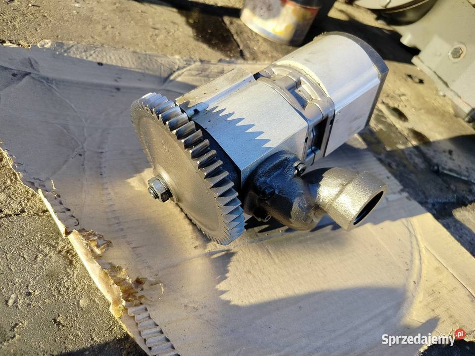 Pompa hydrauliczna Massey Ferguson Claas renault Mały Mędromierz