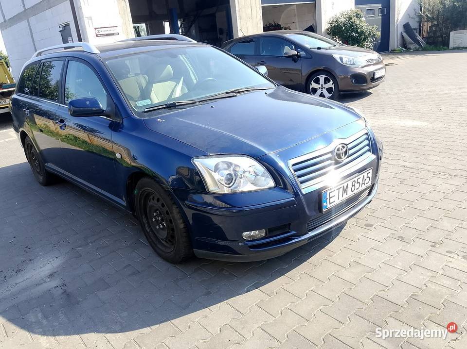 Toyota Avensis benzyna łódzkie Brzuza