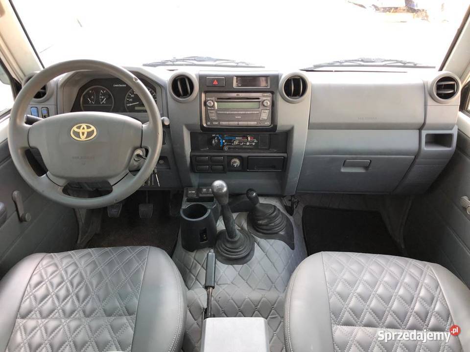 2020 TOYOTA LAND CRUISER VDJ79R Pickup Wałowice sprzedam