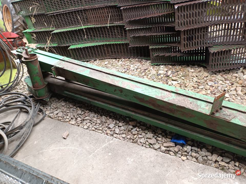 Podajnik zbożowy kłosowy John Deere Bukowie