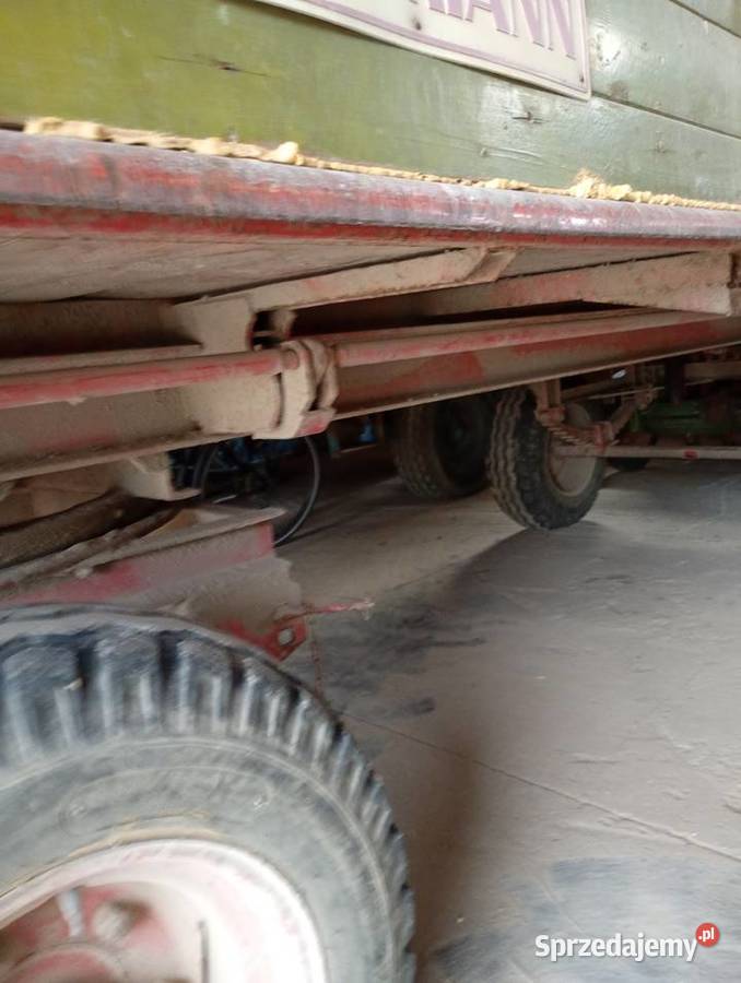 Przyczepa rolnicza nieuszkodzony