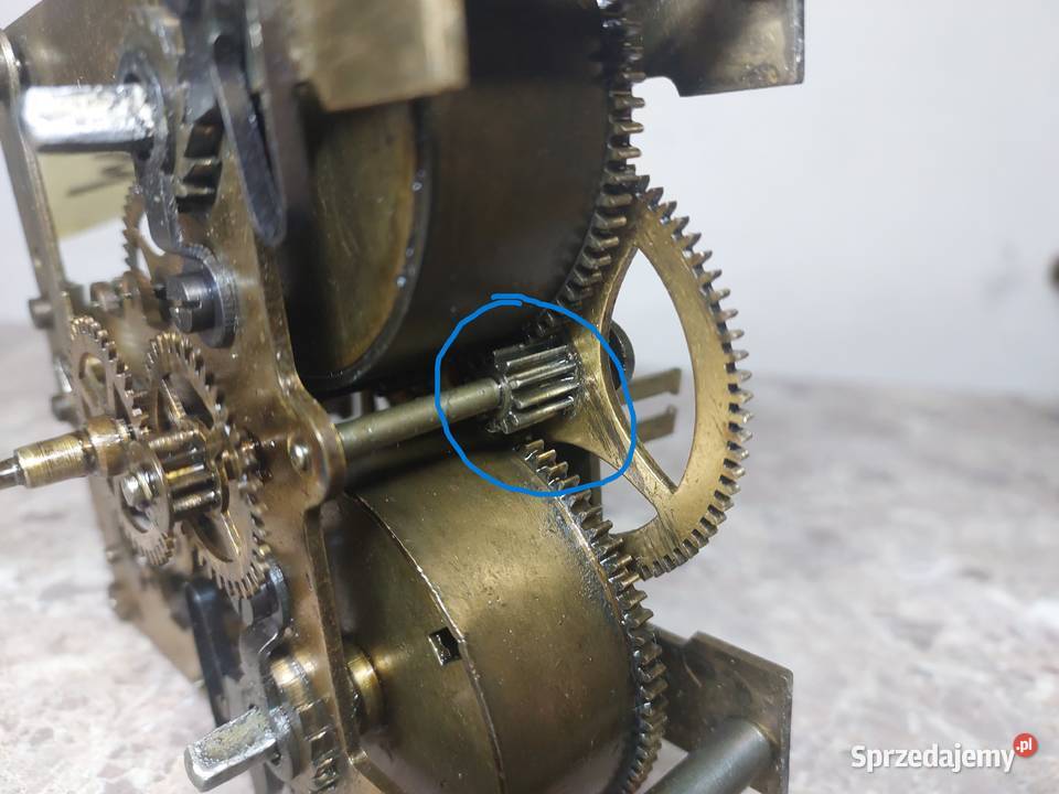 M173 Mechanizm starego zegara ściennego Gustav Tczew