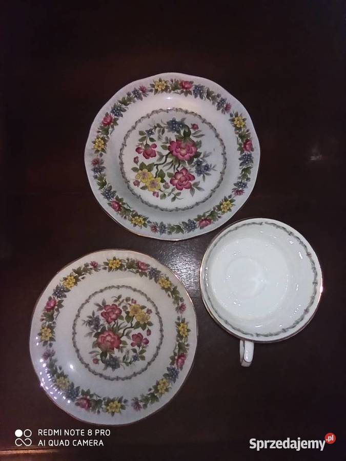 Filiżanka z talerzykiem dese Jamarin
Elizabethan Gdańsk sprzedam