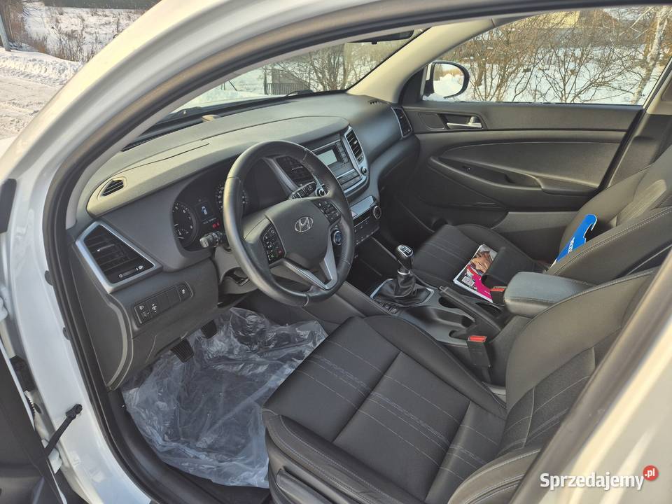 Hyundai Tucson 2016r 16B 132 Serwis Pełny serwisowany w ASO Góra Puławska sprzedam