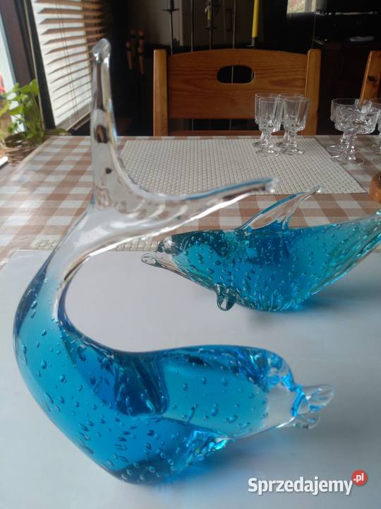 figurki szklane delfiny