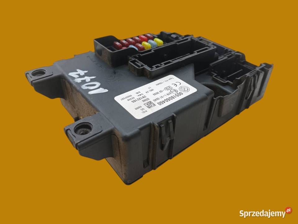 SKRZYNKA BEZPIECZNIKÓW 00518060460 Fiat Grande Rok produkcji 2008