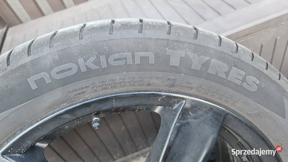 Alufelgi RIAL z oponami letnimi Nokian 22550R18 Motoryzacja Kamionki