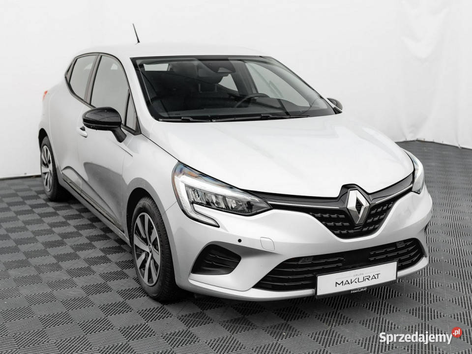 Renault Clio DW5UG2810 TCe Equilibre LED Czcof