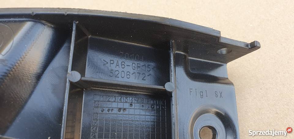 FIAT 500 ŚLIZG ZDERZAKA TYŁ 52061721 Bieleń