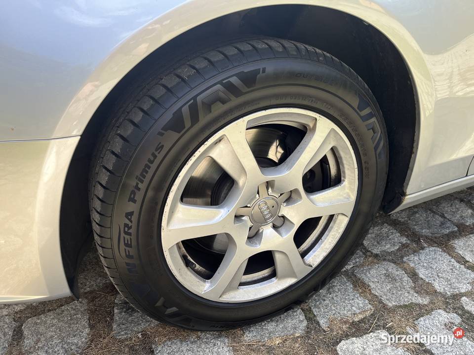 Audi A4 B8 20 TDI Sedan 226 Zadbane manualna Poznań