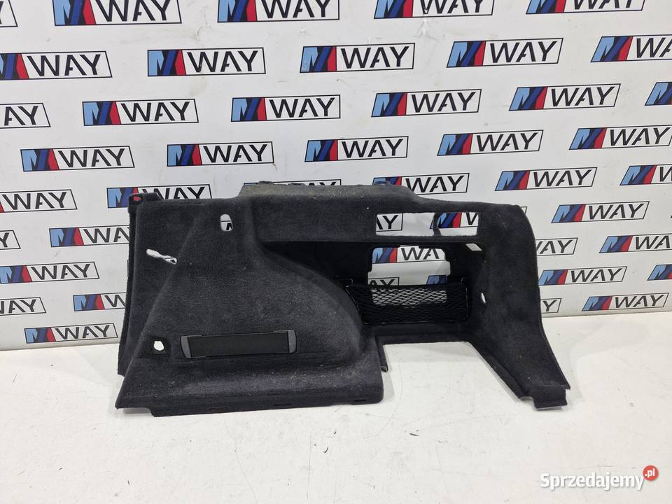 BMW G21 TAPICERKA BOCZEK BAGAŻNIKA PRAWY 7463470