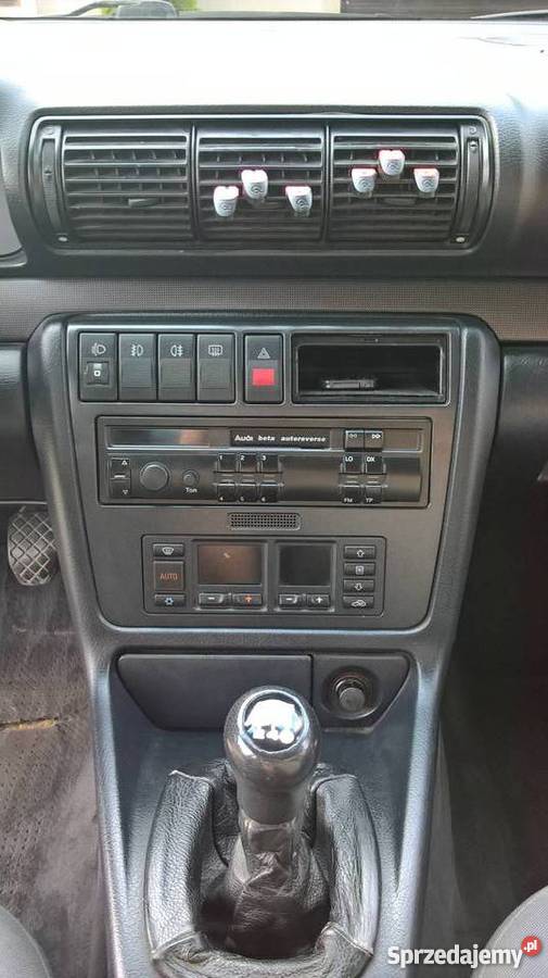 Audi A4 B4 18 125 elektryczne lusterka Chojno