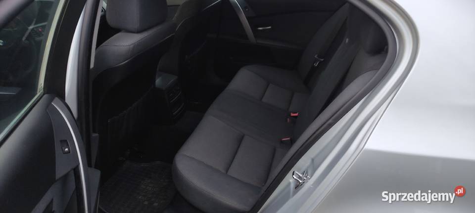 Bmw E60 22 benzyna gaz M pakiet zadbana Radom