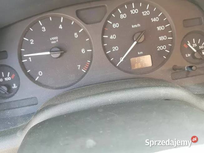 Opel Astra 1,2 benzyna, tylko 86 tys. przebiegu, okazja