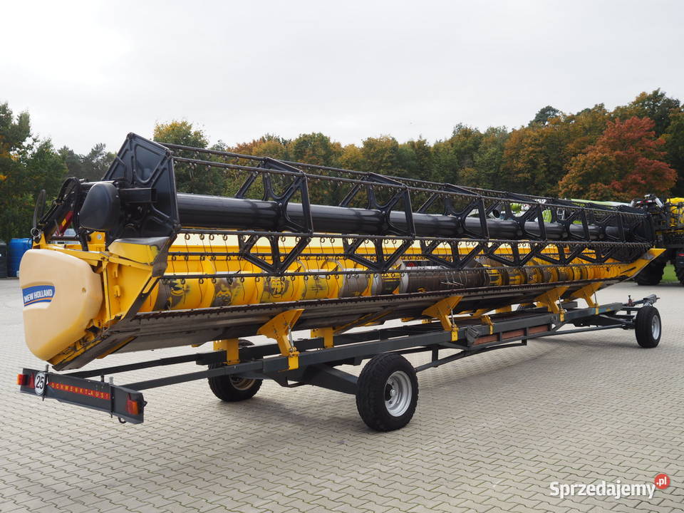 HOLLAND CR 9090 4WD VF 107 m Kombajn zbożowy