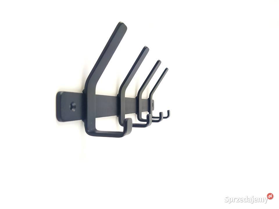 Wieszak ścienny podwójny metalowy na ubrania 40 sprzedam