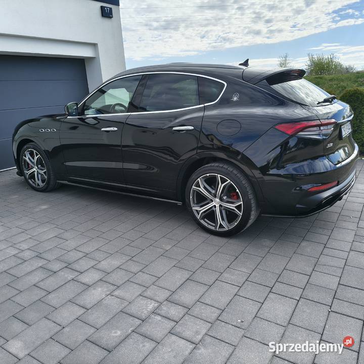 Maserati Levante SQ4 granLusso pełny lift Sławno
