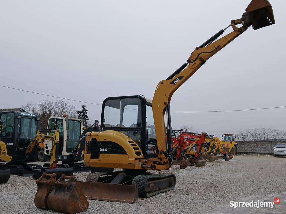 Mini koparka CAT 3025 z 2012r 2900 3 łyżki Złoczew
