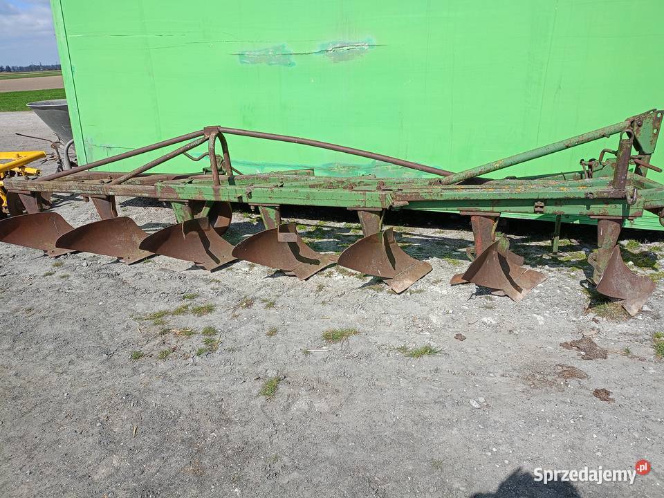 Pług zagonowy 7 skibowy Gostyń
