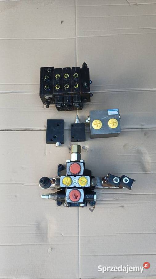 Rozdzielacz hydrauliczny BUCHER