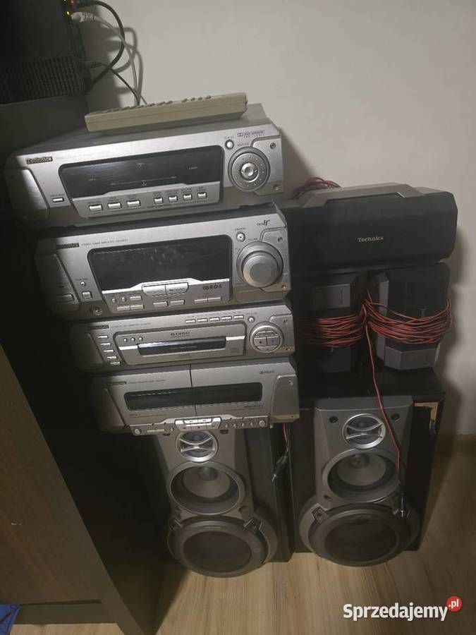 Wieża technics eh 750 Sandomierz