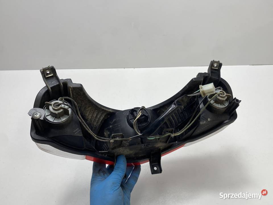 SUZUKI SIXTEEN UX125 LAMPA TYŁ KIERUNKOWSKAZY Motoryzacja Siedlce