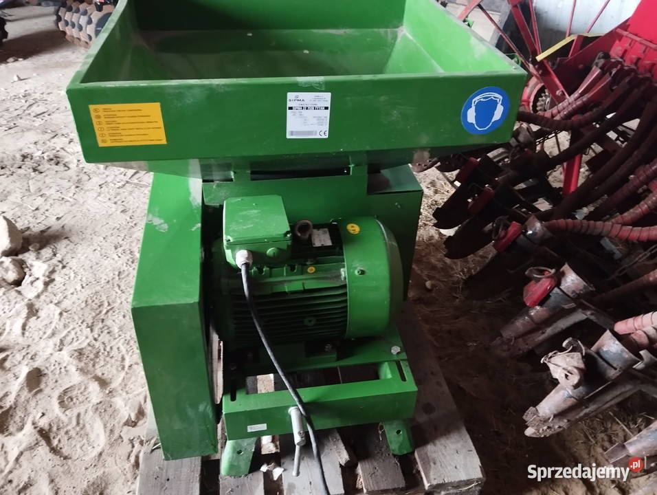 Rozdrabniacz gniotownik do zboża Sipma Ulan Duży