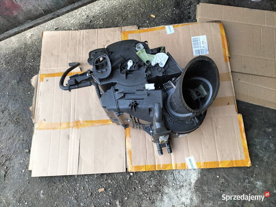 CITROEN XSARA PICASSO nagrzewnica obudowa osobowe Kamień-Kolonia