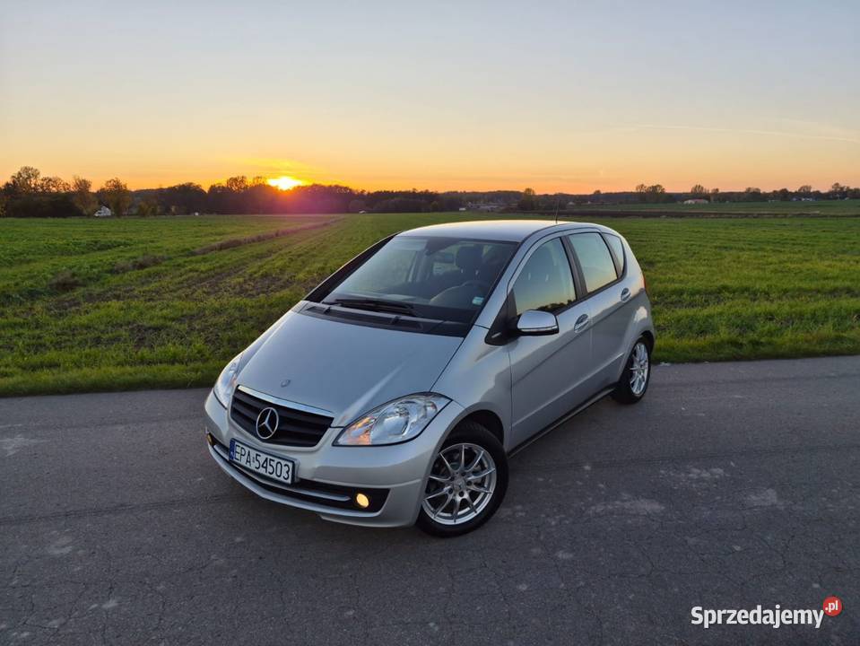 Mercedes a 160 blueefficiency 10r lift manualna Łódź