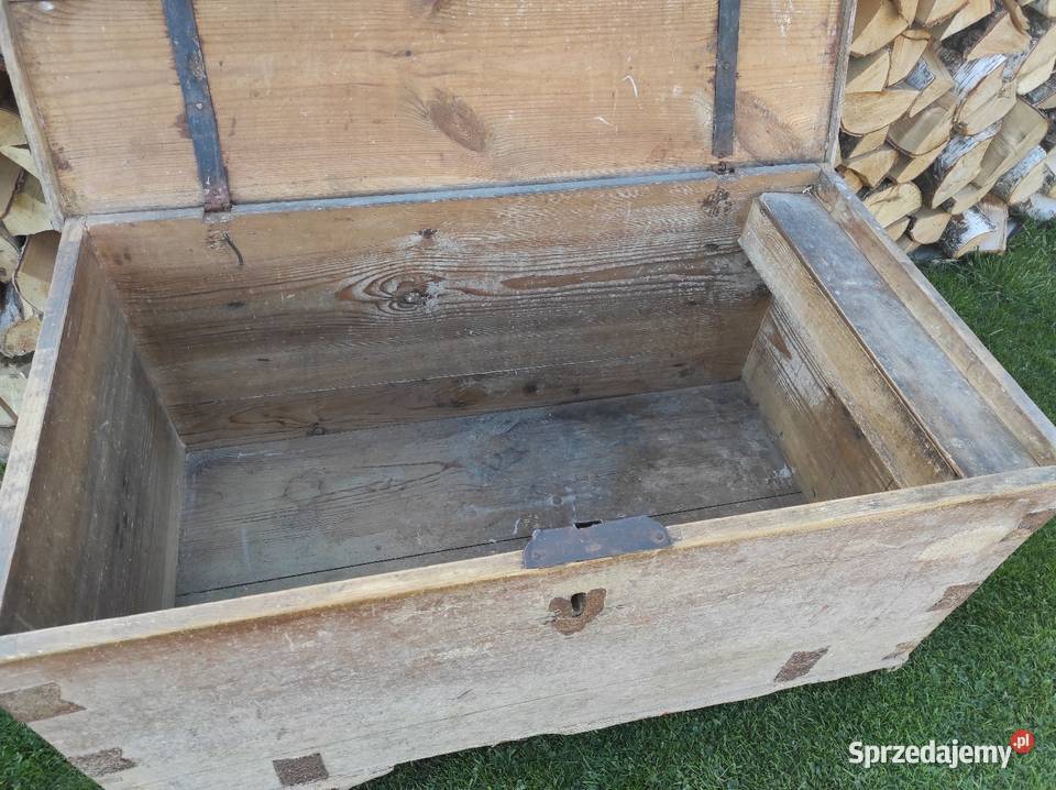 Stara skrzynia drewniana świętokrzyskie Bodzentyn