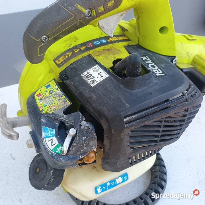 Dmuchawa spalinowa do liści Ryobi RBV 26B dawca