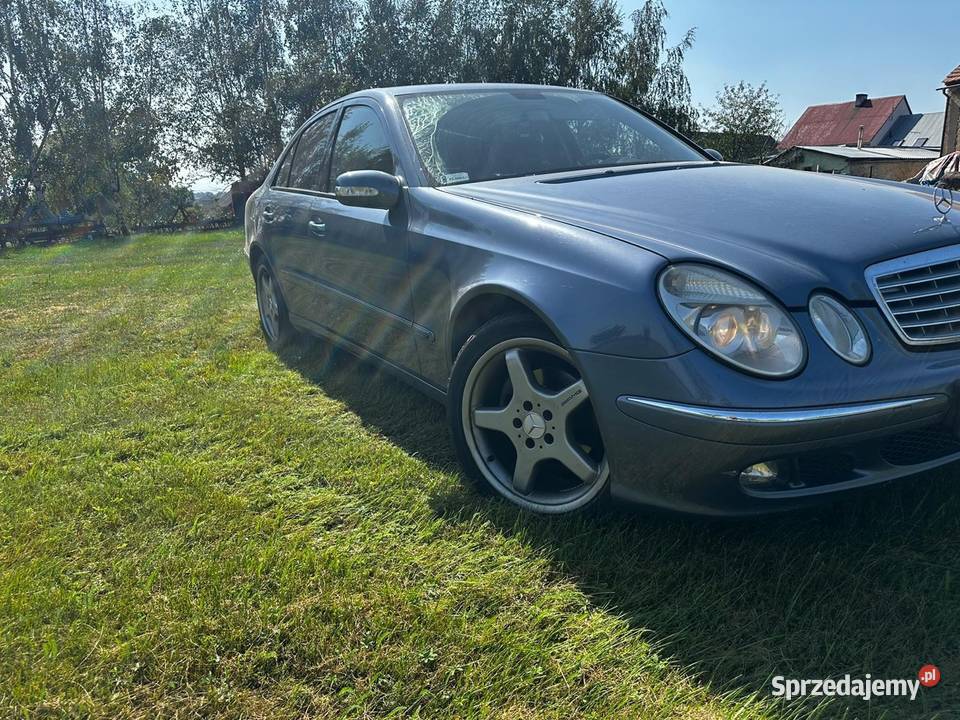 Sprzedam MercedesBenz E 280 CDI Sedan / Limuzyna