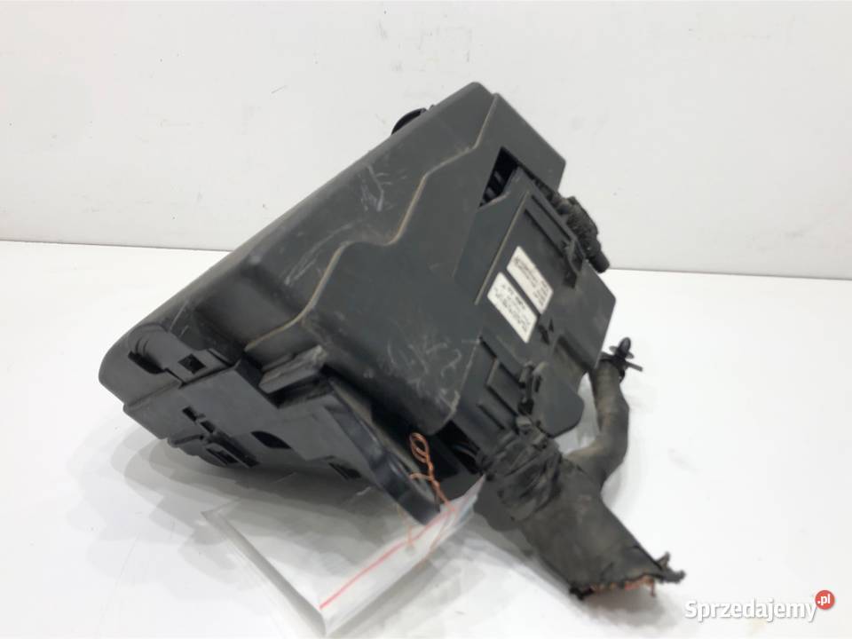 SKRZYNKA BEZPIECZNIKÓW HYUNDAI i30 919503X510