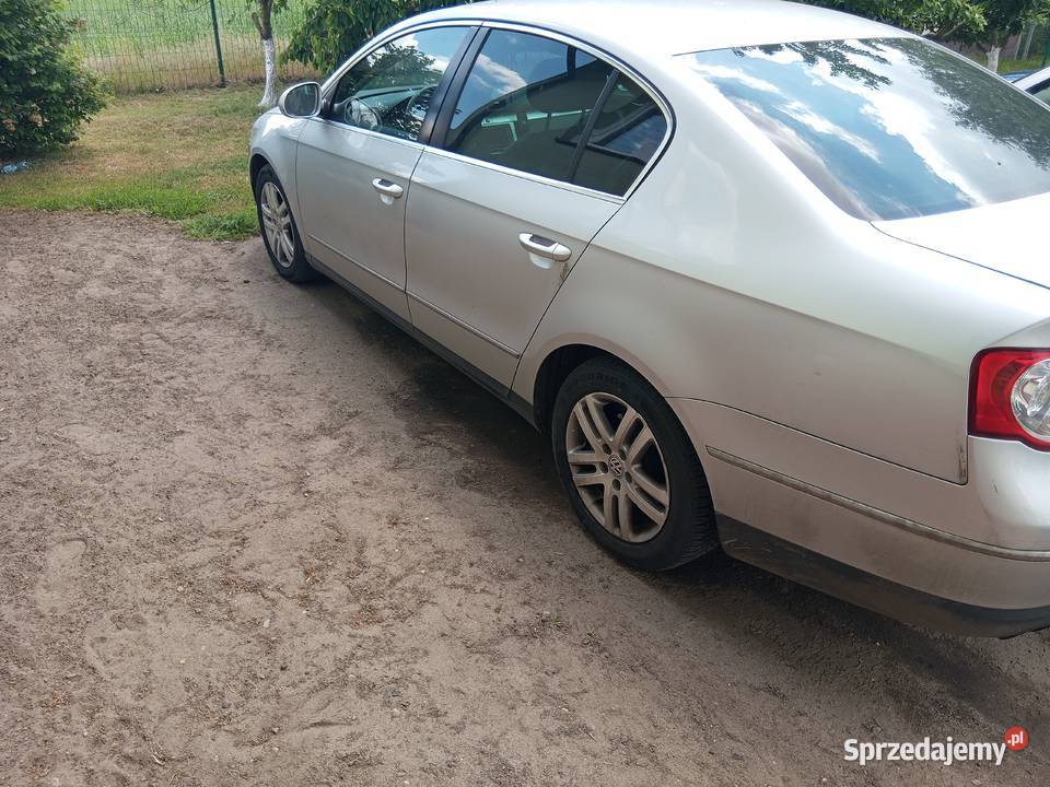 Sprzedam VW passat b6 silnik 20 TDI 140 radio Przedecz sprzedam