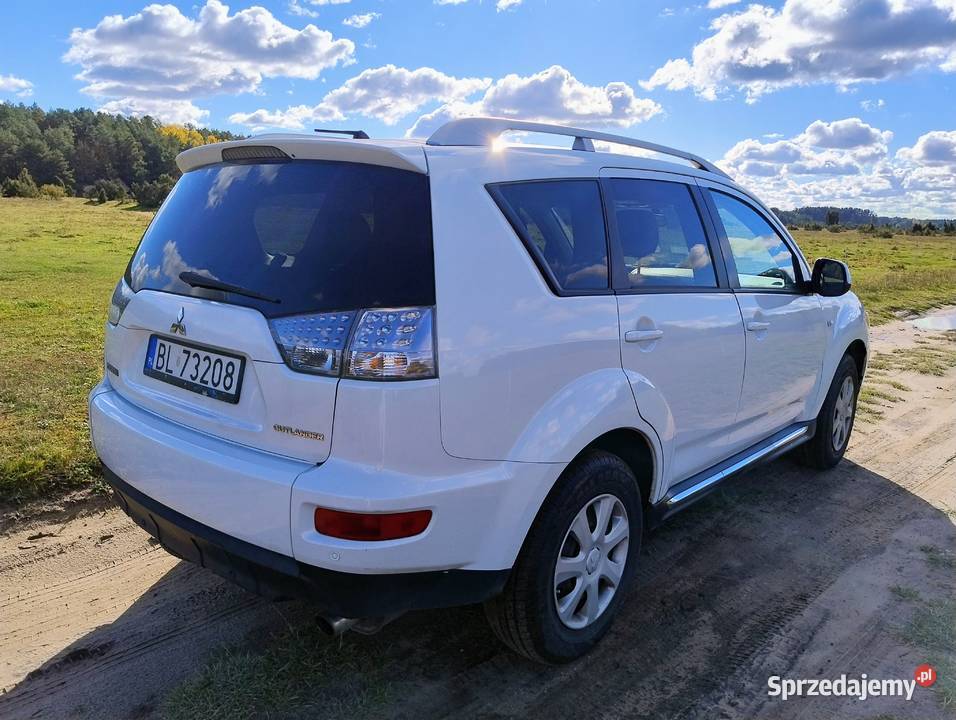 Sprzedam Mitsubishi Outlander 24 benzyna automat Łomża