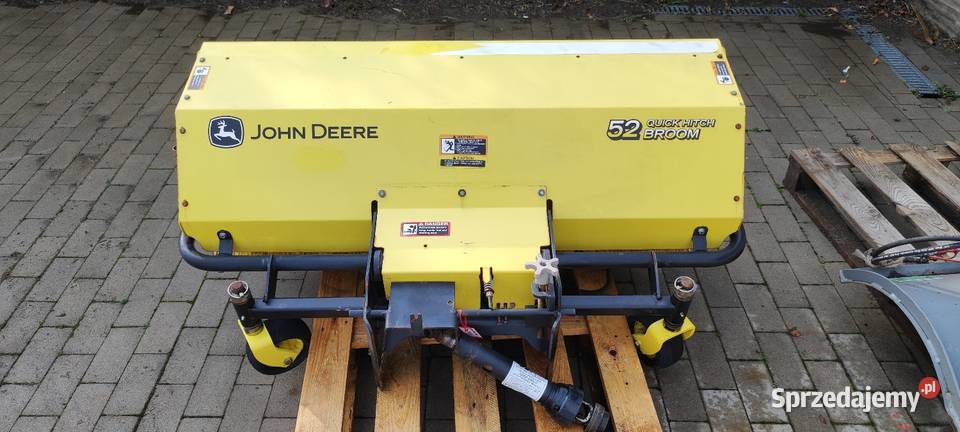 Zamiatarka John Deere 130 Milicz