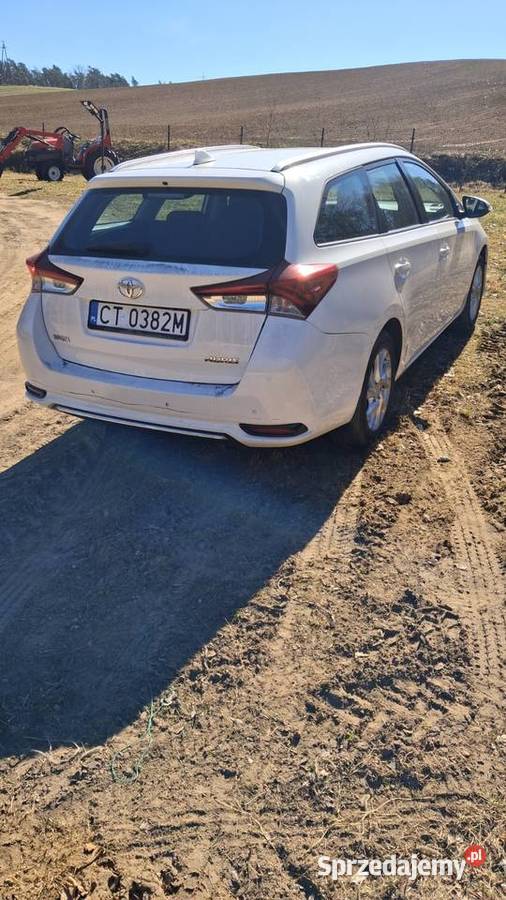 2015 Toyota Auris nieuszkodzony