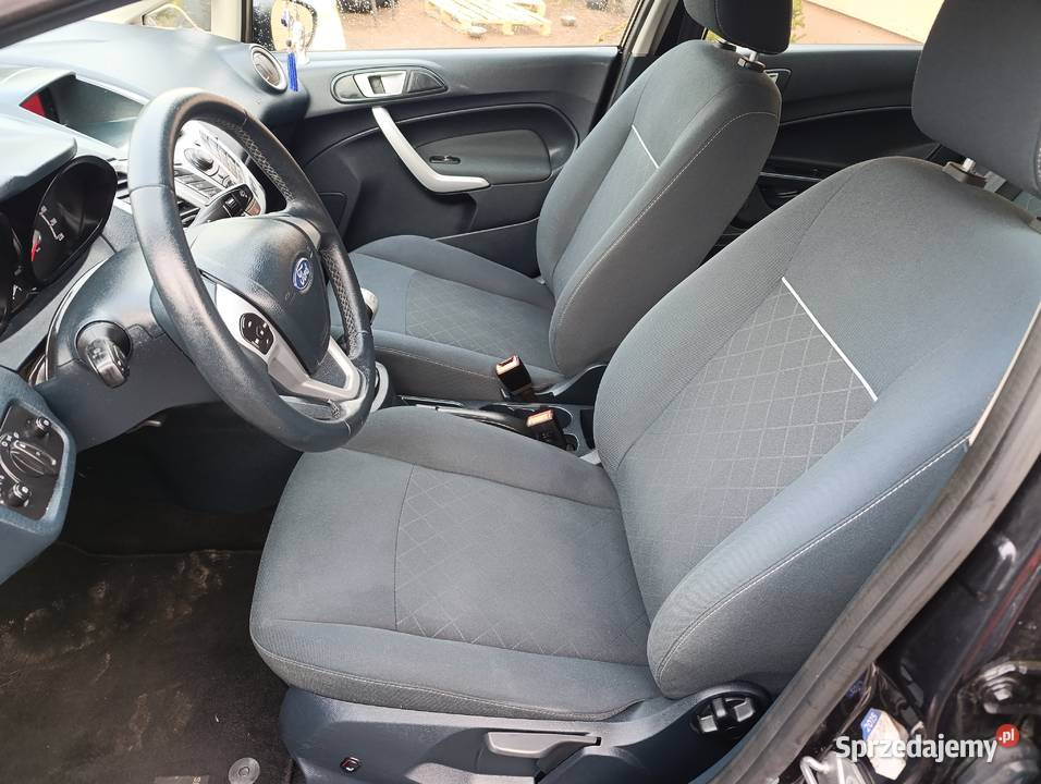 Ford Fiesta 12 benzyna 2012r serwisowany Lgota-Mokrzesz