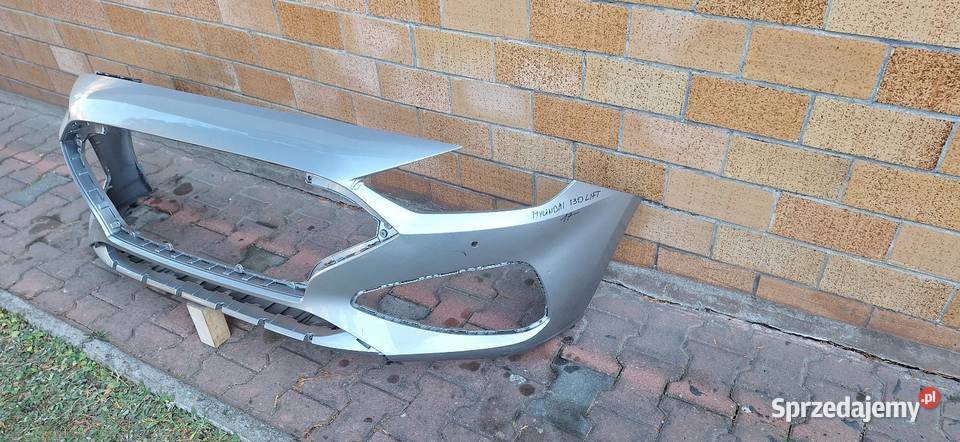 Hyundai i30 Zderzak Przód Sandomierz sprzedam