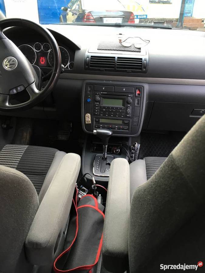 VW SHARAN 2008 19 TDI AUTOMAT ZADBANY Rok produkcji 2008 Białobrzegi