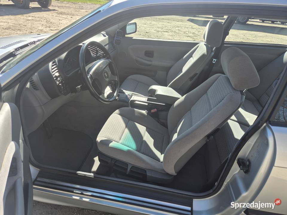 BMW E36 Coupe 325i 192 Stan kolekcjonerski