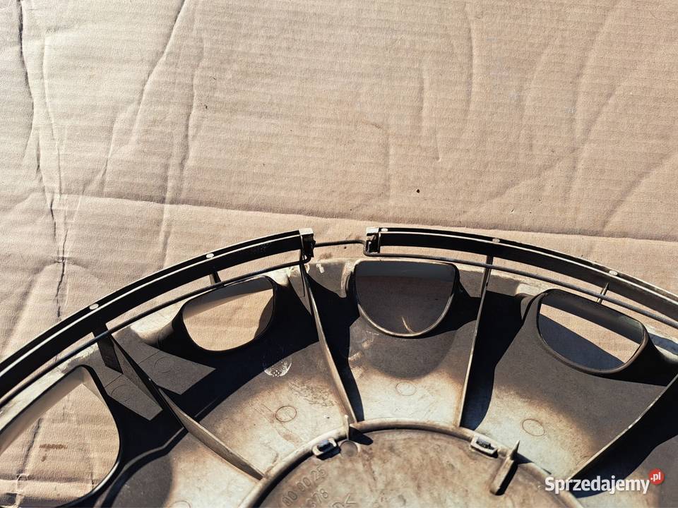 KOŁPAK ORYGINALNY MERCEDES 15 A1694000025 Biskupice